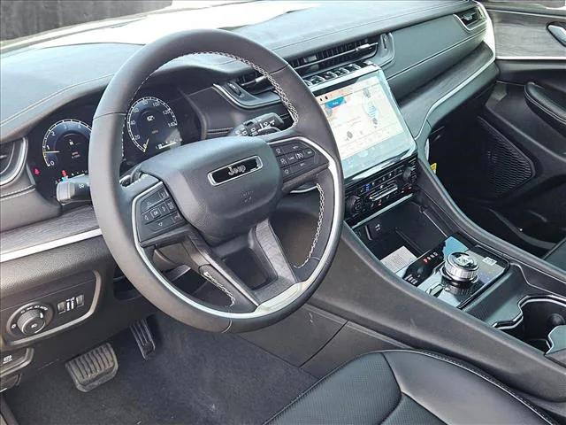 2025 Jeep Grand Cherokee GRAND CHEROKEE L LIMITED 4X4 2025 Jeep Grand Cherokee GRAND CHEROKEE L LIMITED 4X4