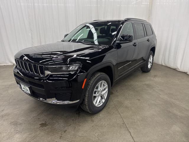 2025 Jeep Grand Cherokee GRAND CHEROKEE L LAREDO X 4X4