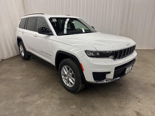 2025 Jeep Grand Cherokee GRAND CHEROKEE L LAREDO X 4X4