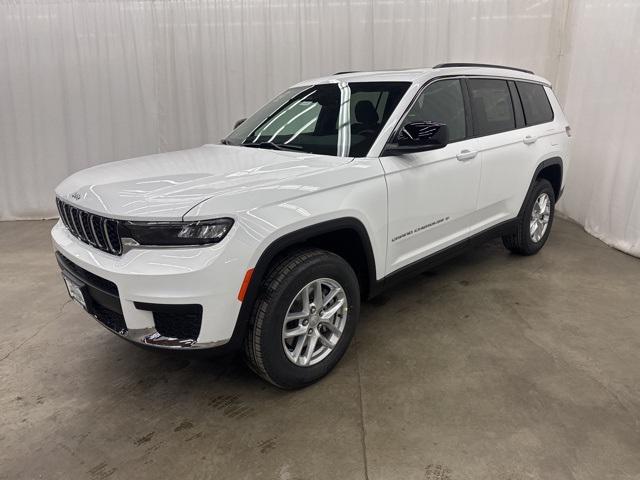 2025 Jeep Grand Cherokee GRAND CHEROKEE L LAREDO X 4X4