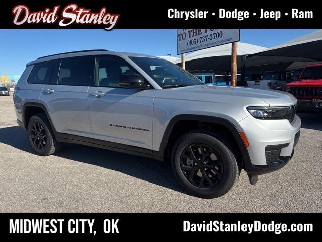 2025 Jeep Grand Cherokee GRAND CHEROKEE L ALTITUDE 4X2