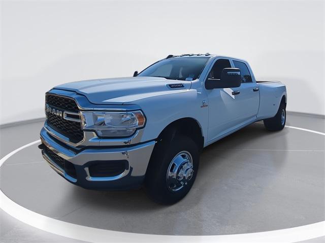 2024 RAM Ram 3500 RAM 3500 TRADESMAN CREW CAB 4X4 8 BOX