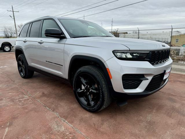 2025 Jeep Grand Cherokee GRAND CHEROKEE ALTITUDE X 4X4