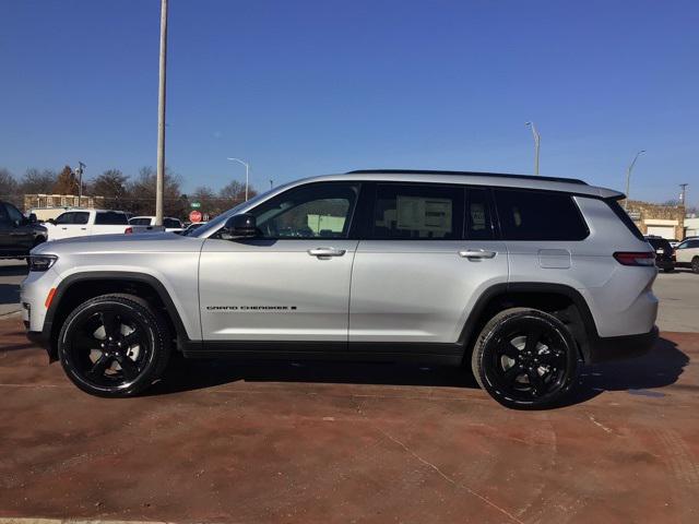 2025 Jeep Grand Cherokee GRAND CHEROKEE L LIMITED 4X2