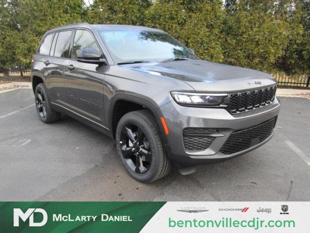 2025 Jeep Grand Cherokee GRAND CHEROKEE ALTITUDE X 4X4