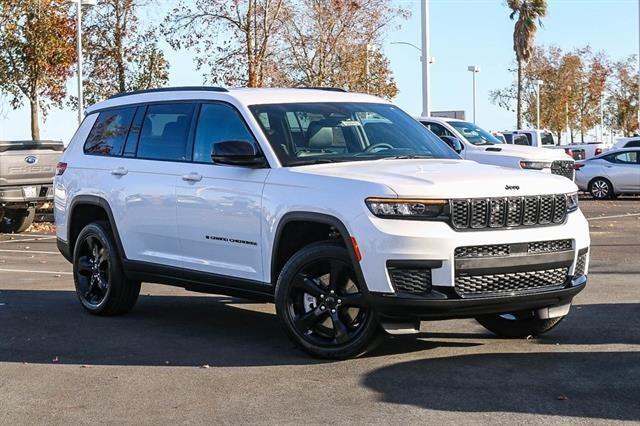 2025 Jeep Grand Cherokee GRAND CHEROKEE L ALTITUDE 4X4