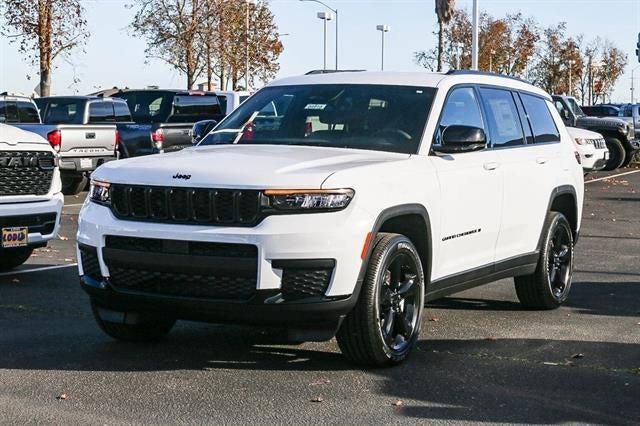 2025 Jeep Grand Cherokee GRAND CHEROKEE L ALTITUDE 4X4