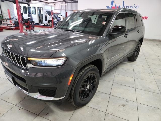 2025 Jeep Grand Cherokee GRAND CHEROKEE L LAREDO X 4X4