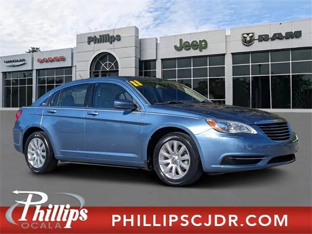2011 Chrysler 200 Touring 2011 Chrysler 200 Touring