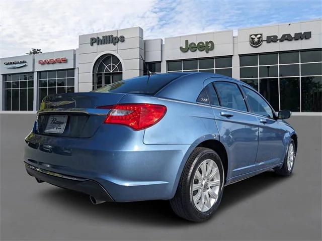 2011 Chrysler 200 Touring 2011 Chrysler 200 Touring