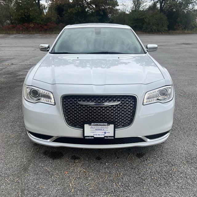 2020 Chrysler 300 Touring