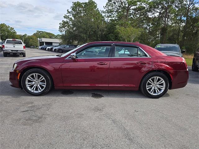 2018 Chrysler 300 Touring L