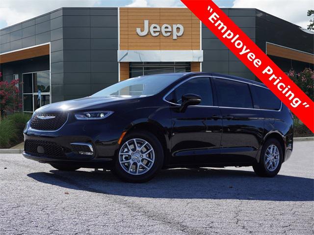 2025 Chrysler Pacifica PACIFICA SELECT