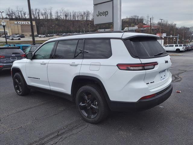 2023 Jeep Grand Cherokee L Altitude 4x4