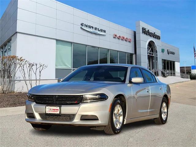 2022 Dodge Charger SXT RWD