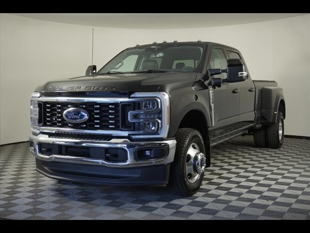 2023 Ford F-350 LARIAT