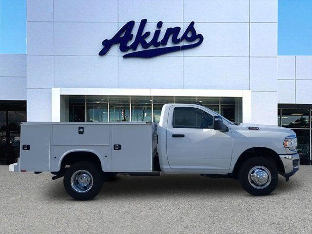 2024 RAM Ram 3500 Chassis Cab RAM 3500 TRADESMAN CHASSIS REGULAR CAB 4X4 60 CA