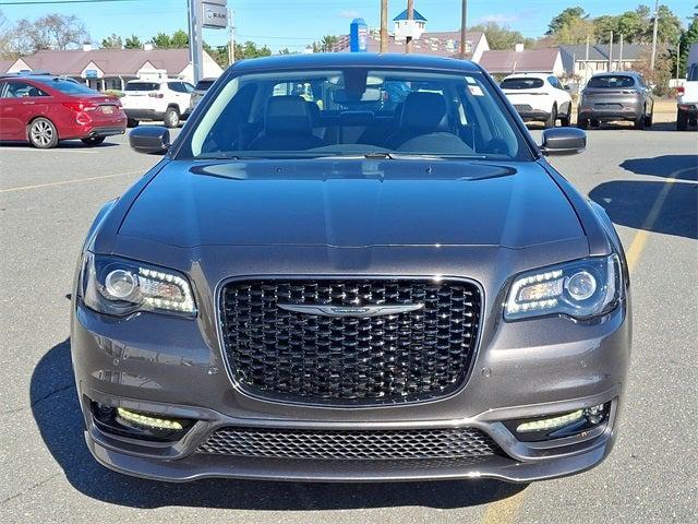 2023 Chrysler 300 Touring L AWD