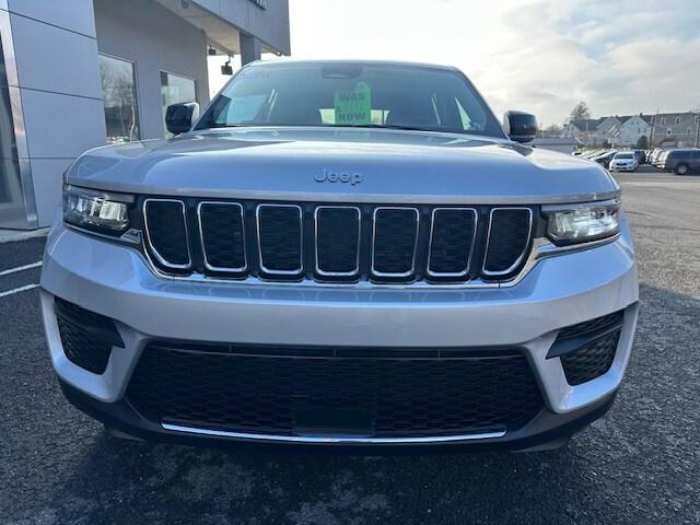 2024 Jeep Grand Cherokee Laredo X 4x4