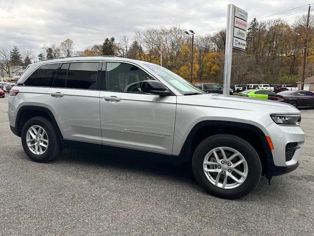 2024 Jeep Grand Cherokee Laredo X 4x4