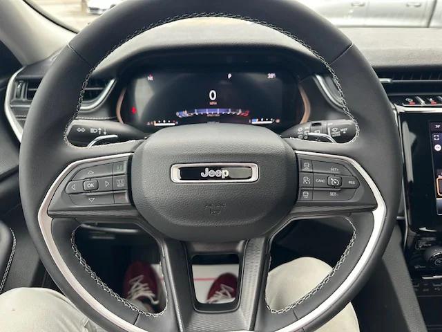 2024 Jeep Grand Cherokee Laredo X 4x4