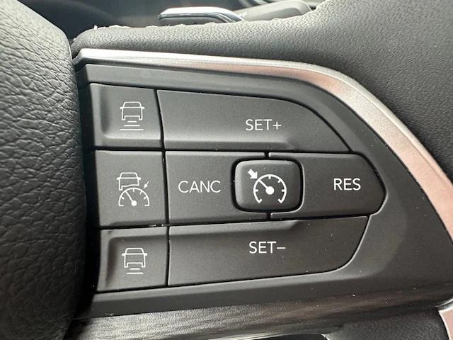 2024 Jeep Grand Cherokee Laredo X 4x4
