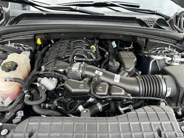 2024 Jeep Grand Cherokee Laredo X 4x4