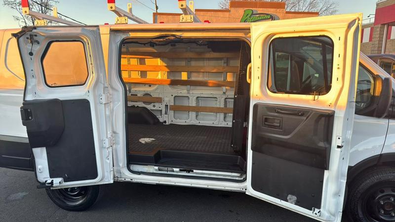 2018 Ford Transit Low Roof w/60/40 Side Door w/RWB Van 3D
