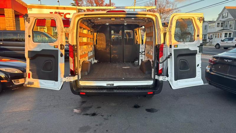2018 Ford Transit Low Roof w/60/40 Side Door w/RWB Van 3D