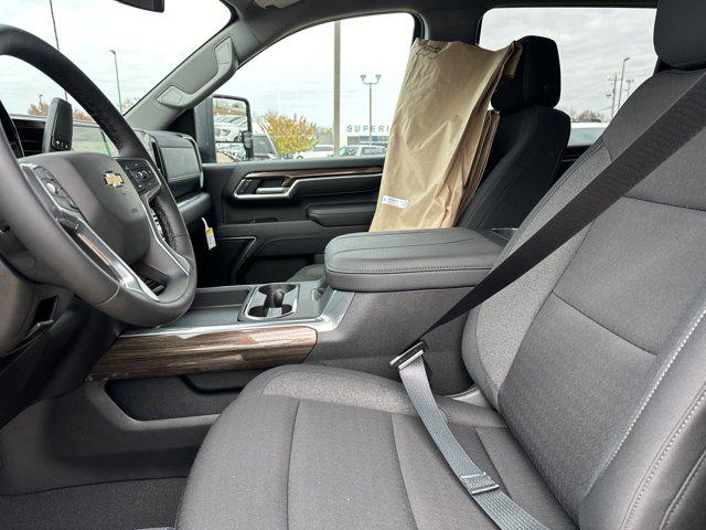 2025 Chevrolet Silverado 3500HD LT