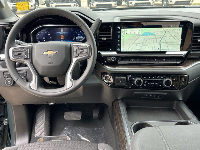 2025 Chevrolet Silverado 3500HD LT