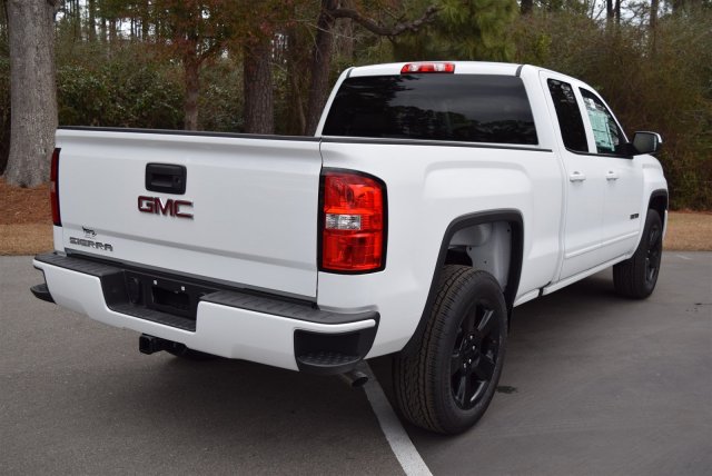 2017 GMC Sierra 1500 2WD Double Cab 143.5"