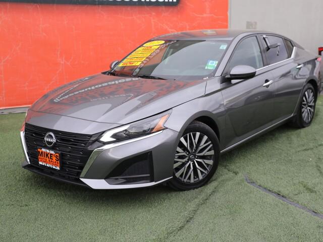 2023 Nissan Altima SV FWD