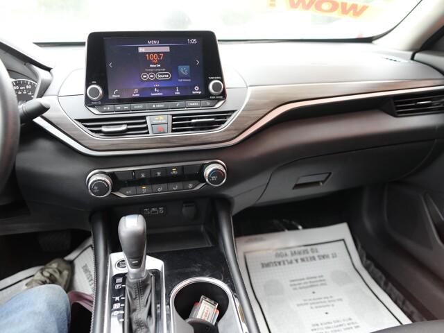 2023 Nissan Altima SV FWD