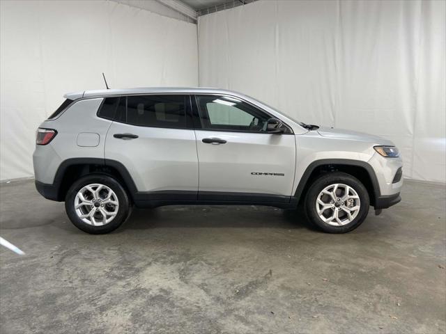 2025 Jeep Compass COMPASS SPORT 4X4