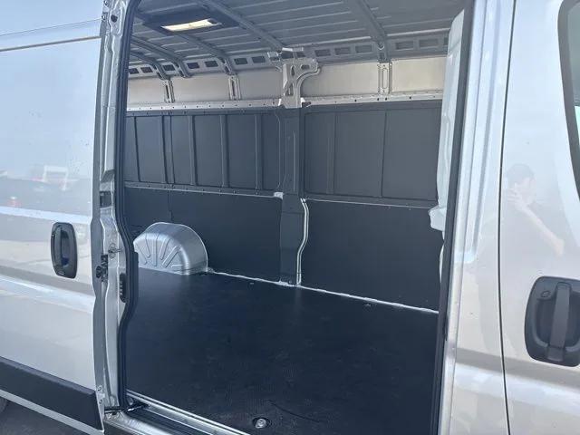2025 Ram ProMaster Cargo Van SLT High Roof 159" WB