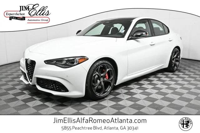 2025 Alfa Romeo Giulia GIULIA TRIBUTO ITALIANO