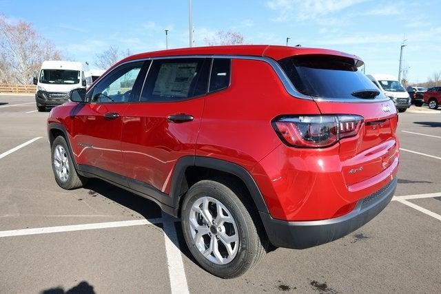2025 Jeep Compass COMPASS SPORT 4X4