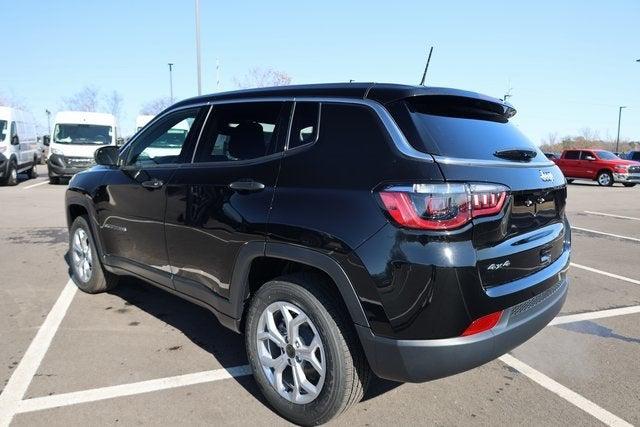2025 Jeep Compass COMPASS SPORT 4X4