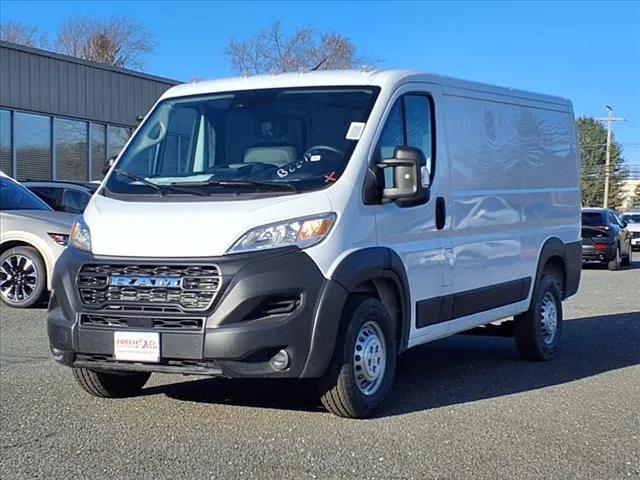2025 RAM Ram ProMaster RAM PROMASTER 1500 TRADESMAN CARGO VAN LOW ROOF 136 WB