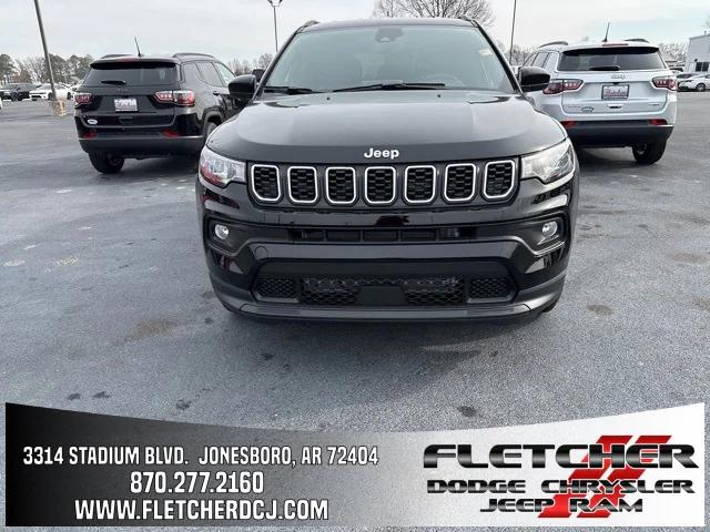 2025 Jeep Compass COMPASS LATITUDE 4X4
