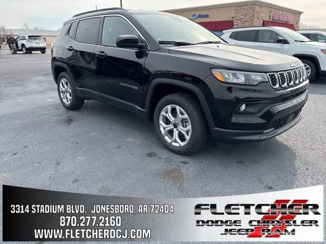 2025 Jeep Compass COMPASS LATITUDE 4X4