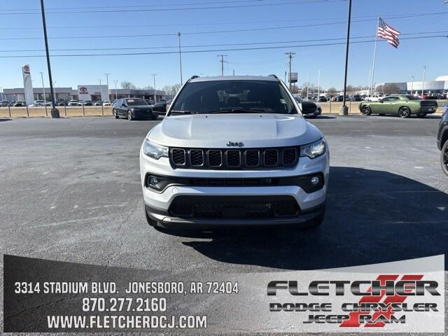 2025 Jeep Compass COMPASS LATITUDE 4X4