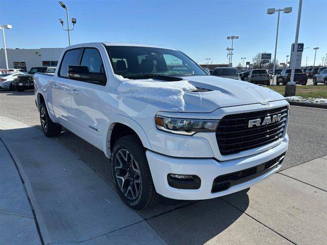 2025 RAM Ram 1500 RAM 1500 LARAMIE CREW CAB 4X4 57 BOX