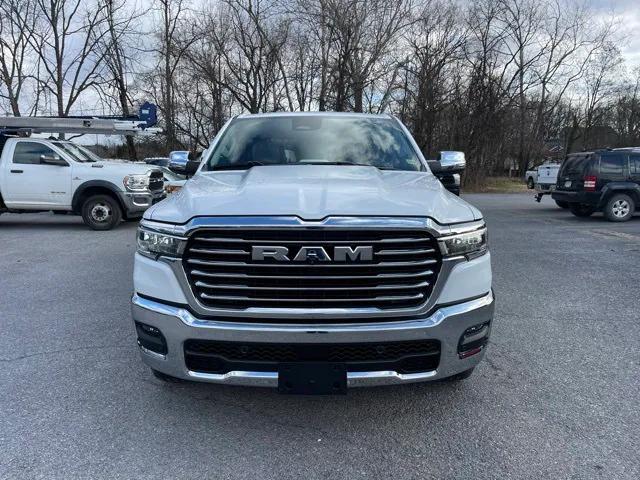 2025 RAM Ram 1500 RAM 1500 LARAMIE CREW CAB 4X4 64 BOX