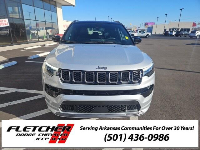 2025 Jeep Compass COMPASS LIMITED 4X4