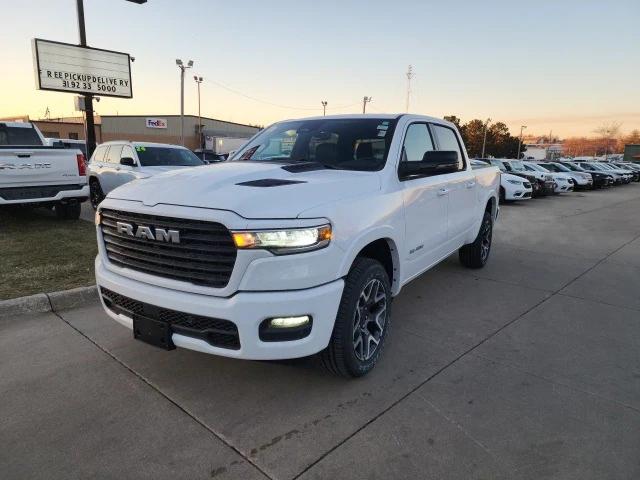 2025 RAM Ram 1500 RAM 1500 LARAMIE CREW CAB 4X4 57 BOX