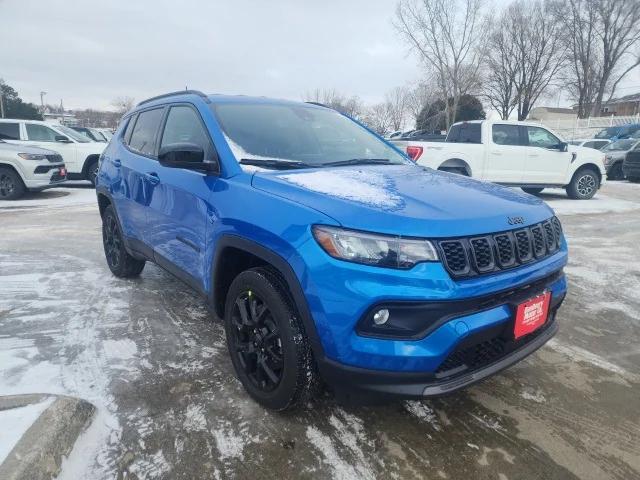 2025 Jeep Compass COMPASS LATITUDE 4X4