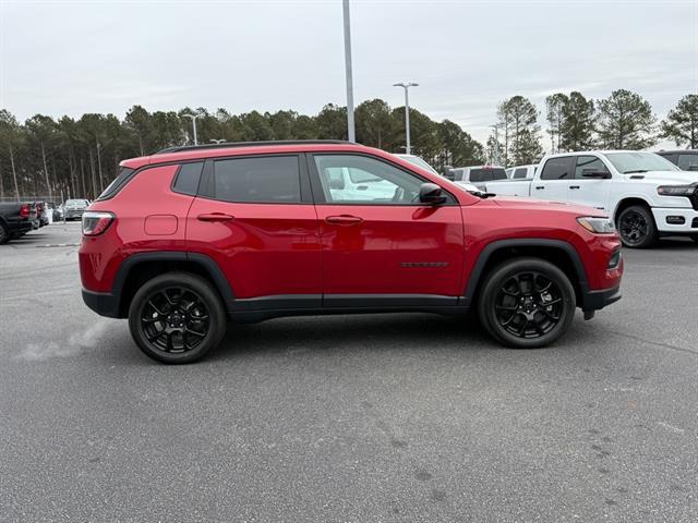 2025 Jeep Compass COMPASS LATITUDE 4X4