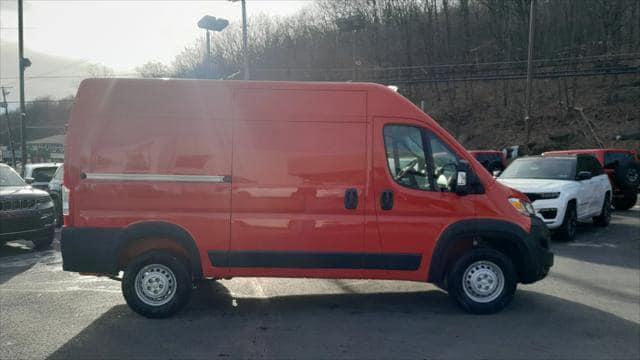 2025 Ram ProMaster 2500 Cargo Van Tradesman High Roof 136" WB w/Pass Seat
